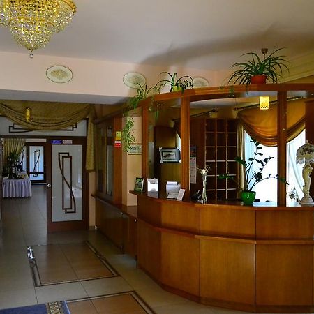 Hotel Rajski Ogrod Rzeszów Eksteriør billede