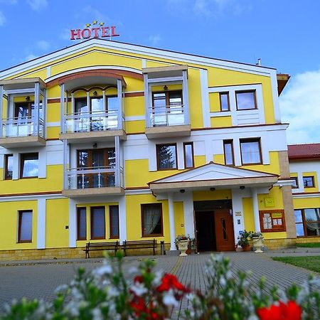 Hotel Rajski Ogrod Rzeszów Eksteriør billede